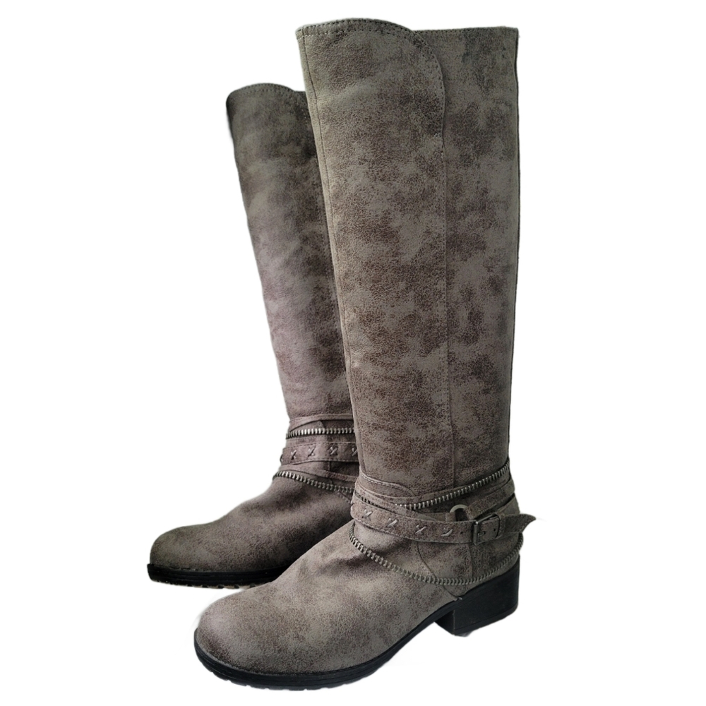 SO Distressed Grey Boots